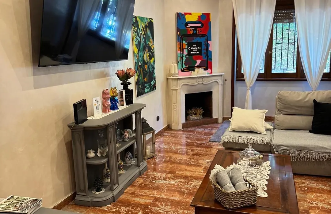 4000 Steps - Apartment Lux Rome-1
